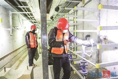 1676429438116874.jpg 1676429383813.jpg